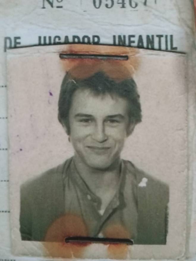 Foto montaje de la cara de una persona El contenido generado por IA puede ser incorrecto.