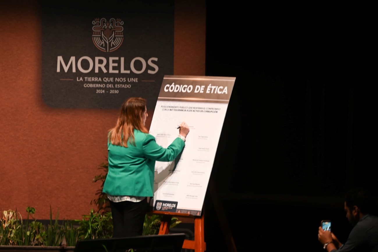 Interfaz de usuario gráfica, Sitio web El contenido generado por IA puede ser incorrecto.