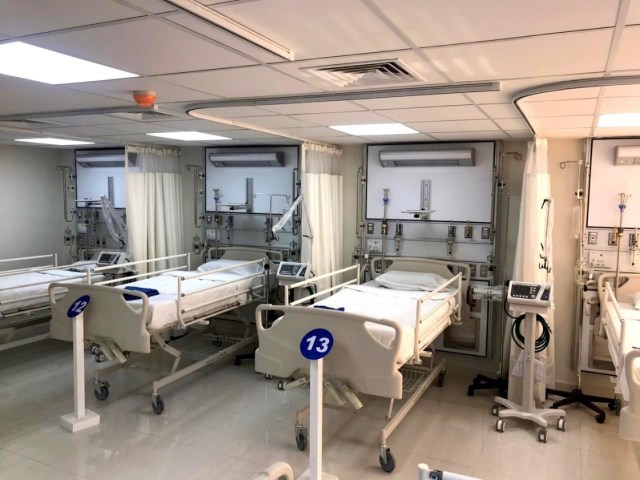 Imagen que contiene interior, techo, cuarto, cuarto de hospital El contenido generado por IA puede ser incorrecto.