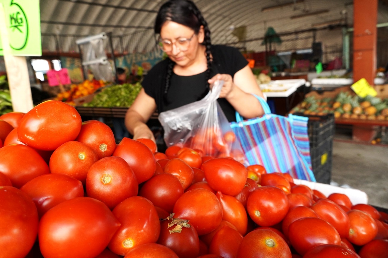 Venta de frutas y verduras El contenido generado por IA puede ser incorrecto.